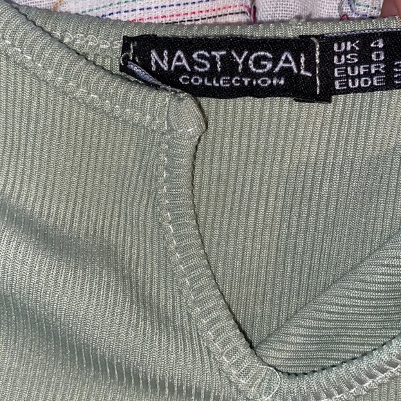 NASTY GAL CROP TOP - Picture 2 of 4